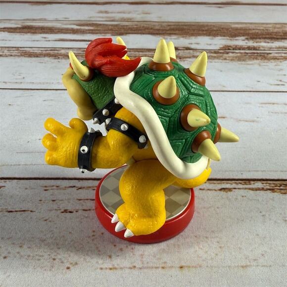 Nintendo Amiibo Bowser Figure Super Mario Series - Picture 2 of 6
